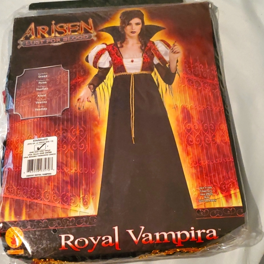 Royal Vampiress Costume